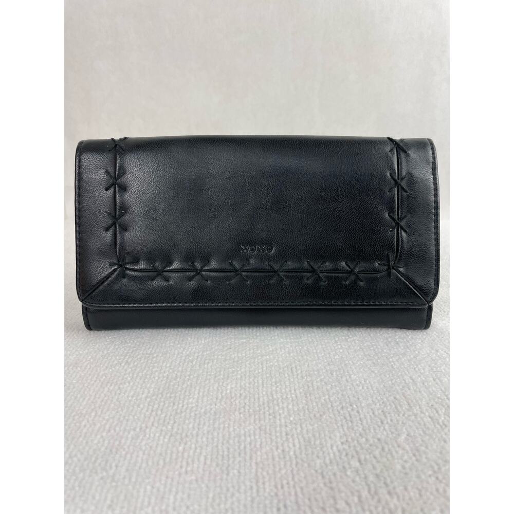 XOXO Accessories Womens Black Stitched Compartment Wallet